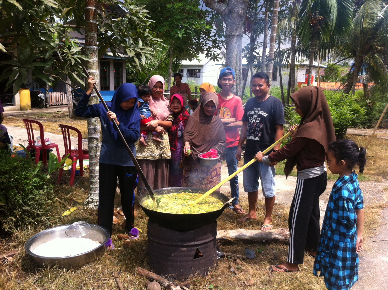Setiap Muharram, Warga RT 6 RW 3 Teluk Pinang-GAS Buat Bubur Asyura
